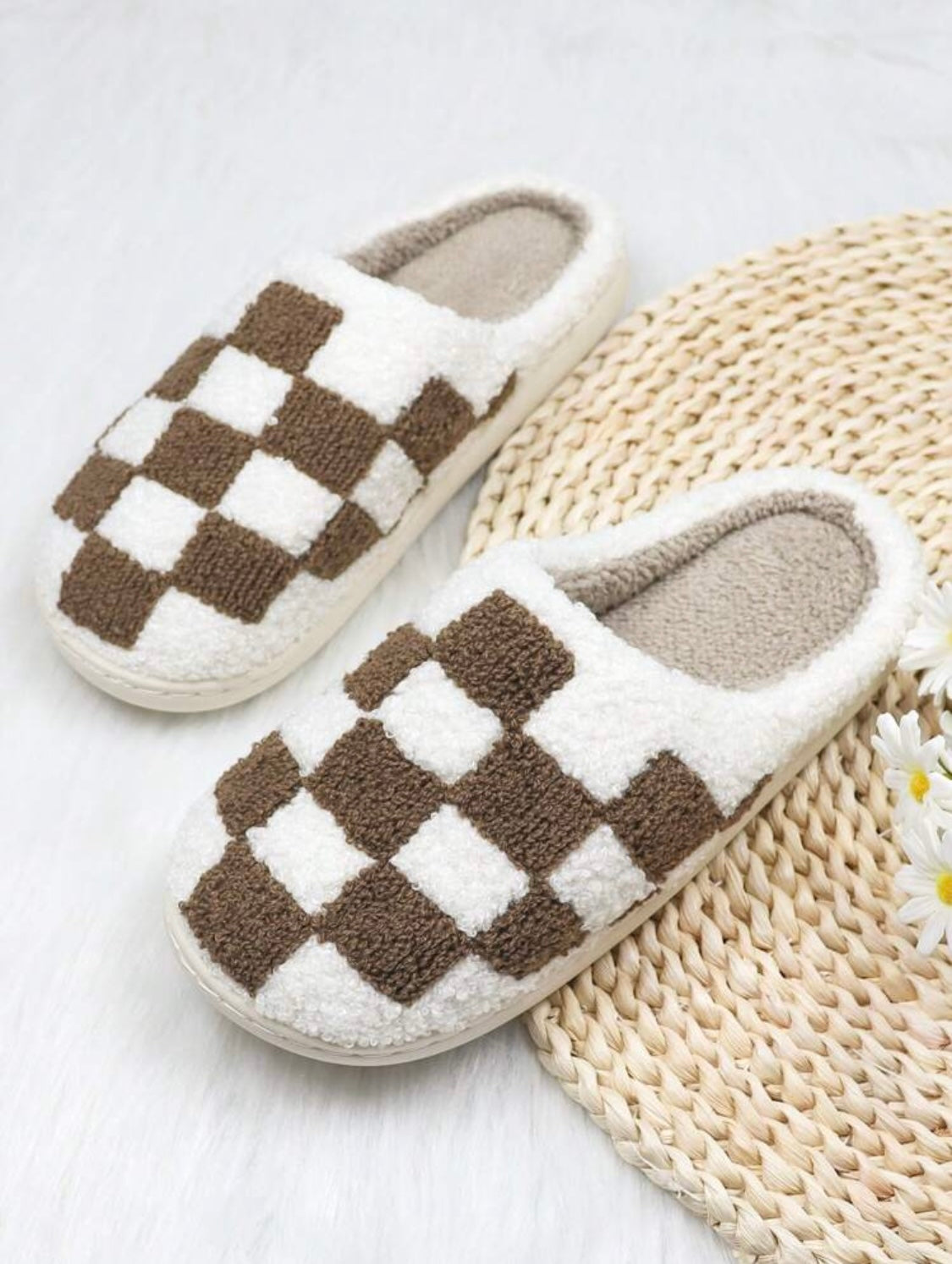 CHECKMATE Slippers