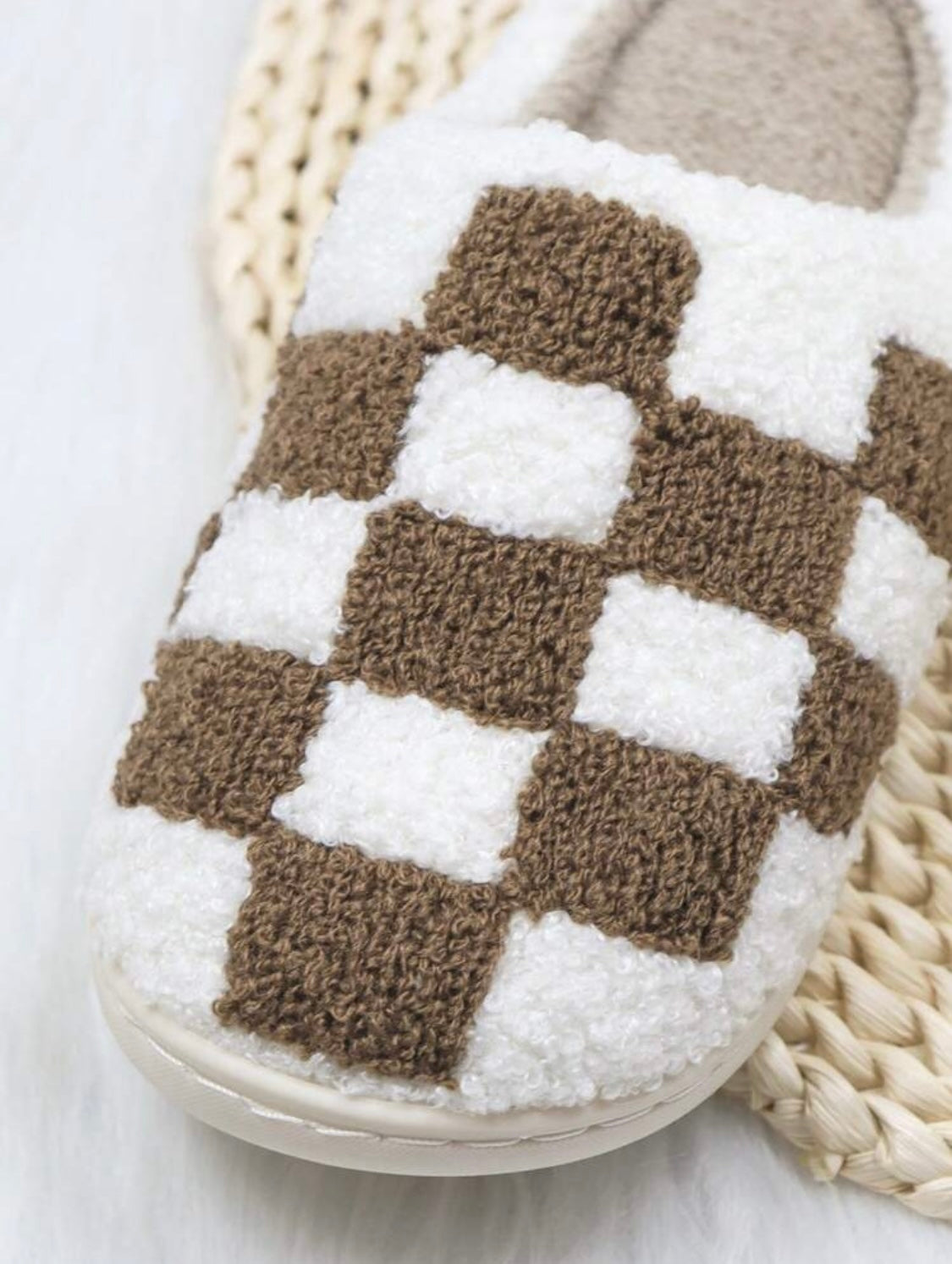 CHECKMATE Slippers