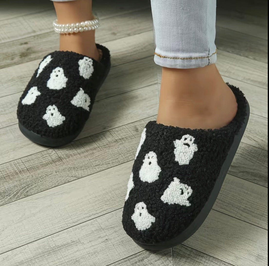 AFTER DARK Slippers