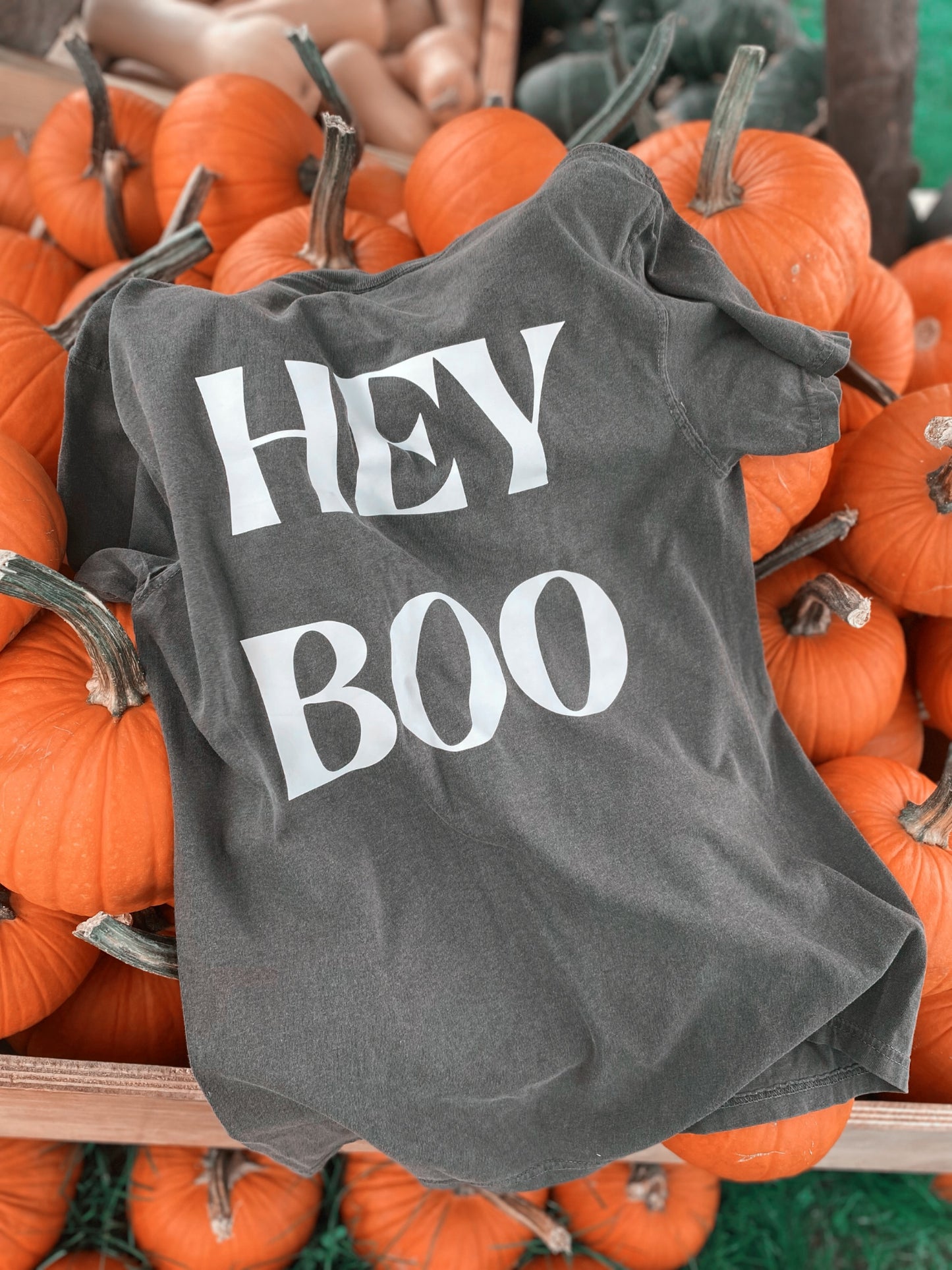 HEY BOO Tee
