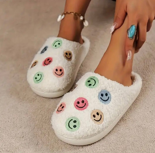 ALL SMILES Slippers