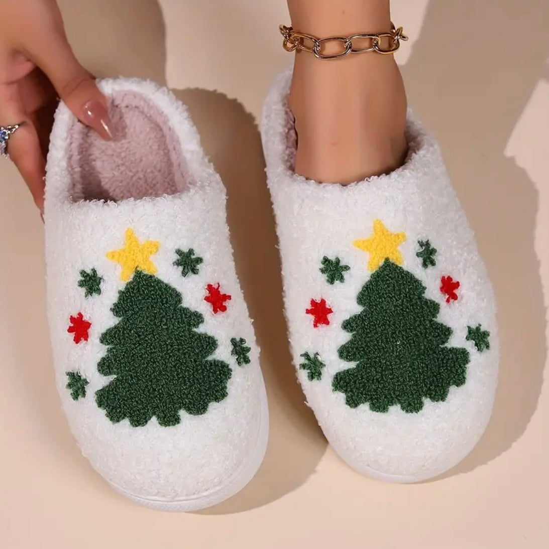 OH, CHRISTMAS TREE Slippers